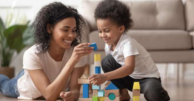 Oferă-i o copilărie frumoasă: 4 jocuri educative care îl vor surprinde pe cel mic