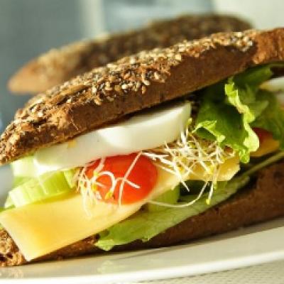 Dieta mediteraneana, un stil de viata sanatos