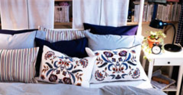 25 de accesorii pentru pat cu model floral 