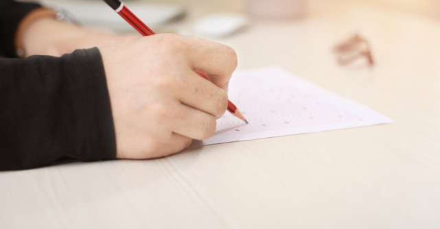 Ce notă a luat Eliza Iliescu la BAC? Cea mai bătrână mamă din România are cu ce se mândri!