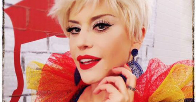 Foto: Loredana Groza a slabit extrem de mult! Vezi cum arata acum!