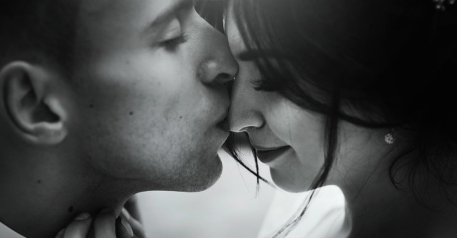 6 Semne că partenerul de cuplu vrea să-și petreacă întreaga viață cu tine