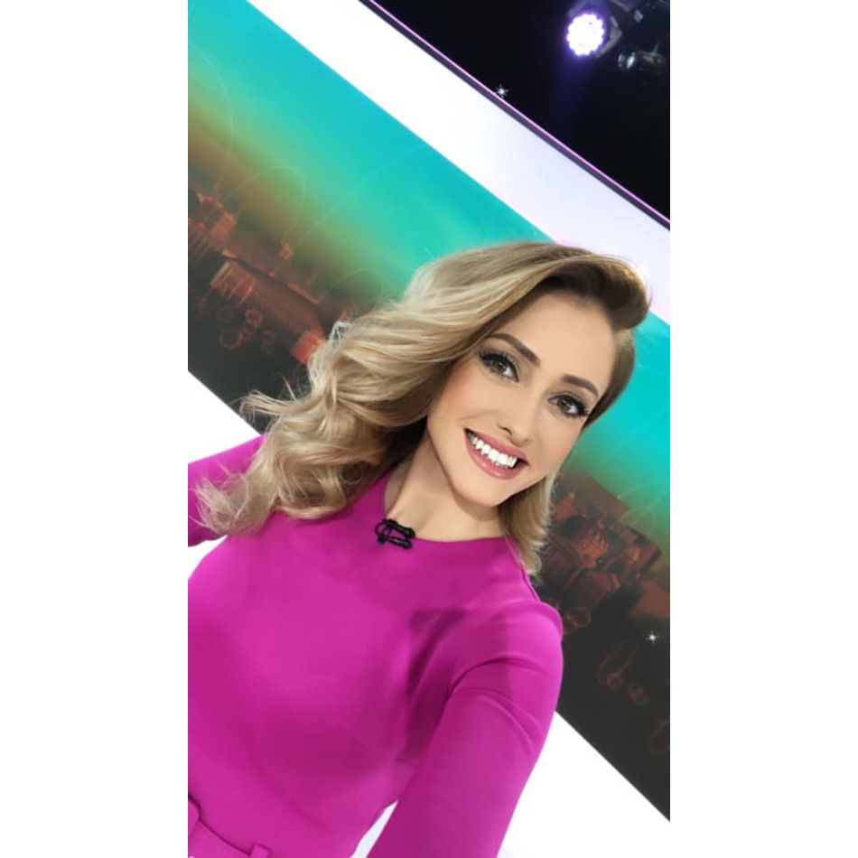 Iuliana Pepene, la brațul unui nou iubit! Cine este bărbatul care a cucerit-o pe blondină? 