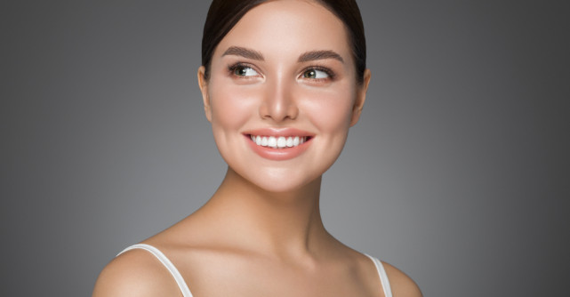 Tenul nostru zâmbește chiar și atunci când #stamacasa