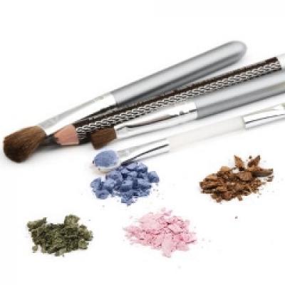 10 intrebari si raspunsuri despre machiajul zilnic