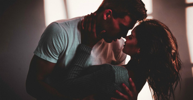 Astrologie: Cei mai atragatori 3 barbati din zodiac