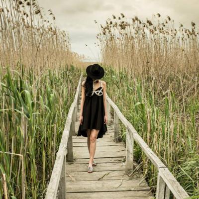 Strike a pose: haine pentru conformatii feminine diferite