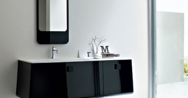 Piese de mobilier pentru baie si obiecte sanitare