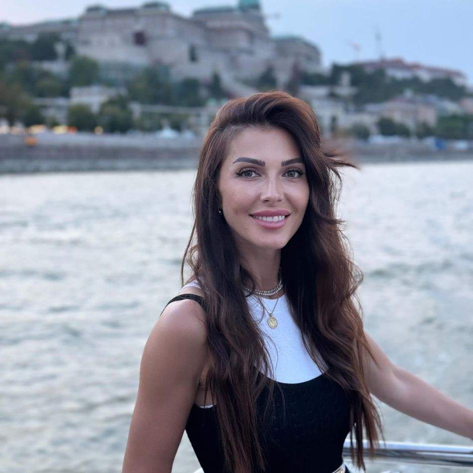 Ilinca Vandici, apariție spectaculoasă în New York după anunțul sarcinii. Ce mesaj a transmis vedeta