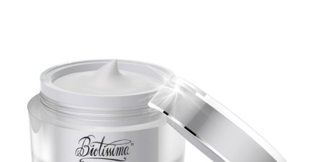 Obtine un look perfect de Sarbatori, cu kit-ul de stralucire de la Life Care