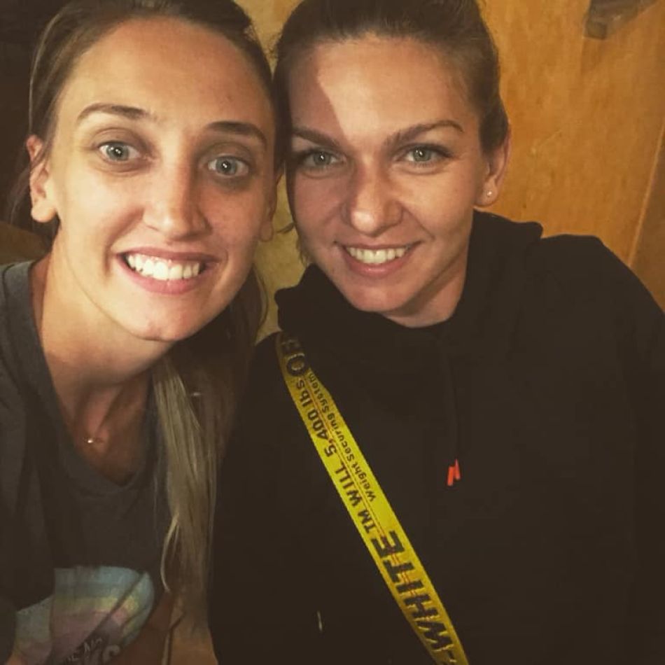 Ilona Brezoianu, în ipostaze tandre alături de iubit! Cine este bărbatul care i-a furat inima actriței?