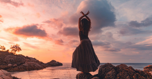 Nu-ti cauta fericirea in ceilalti, ea este in inima ta. 15 Mantre pe care sa ti le spui dimineata pentru a invata sa te iubesti