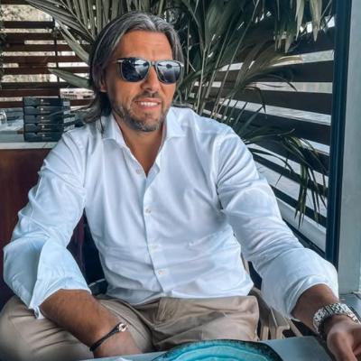 Cine este noul prezentator tv de la Survivor. Adi Vasile, palmares impresionant 