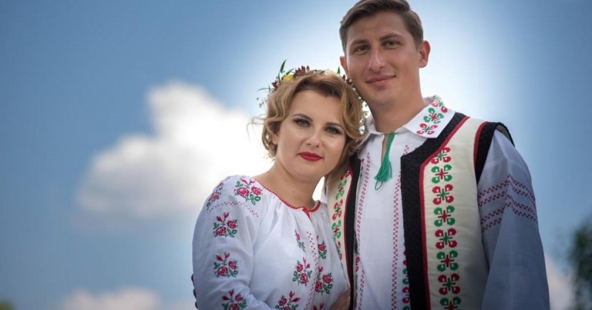 Poza 1 din 6  atelier bromania