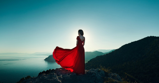 Renunta la trecut, bucura-te de prezent, viseaza la viitor