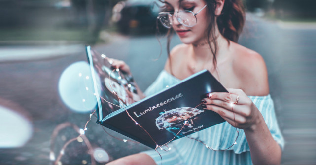 Bluze croite larg: lejere și potrivite indiferent de siluetă