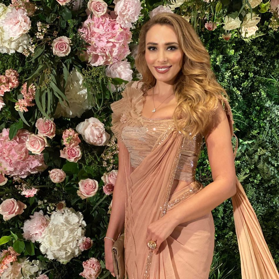 Iulia Vântur, însărcinată? Ce spune vedeta despre un copil cu Salman Khan