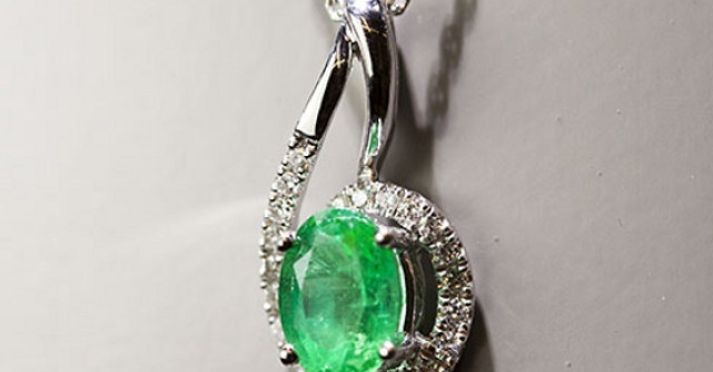 35 Bijuterii delicate pentru mirese