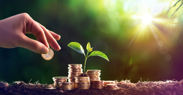 Cinci feluri în care îți poți cheltui banii mai cu folos