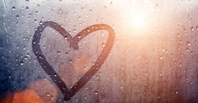 Aceste citate ale lui Bob Marley ne invata ca dragostea este TOTUL in viata