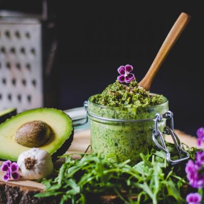 Piure de avocado - pentru bebelusi | Diversificare