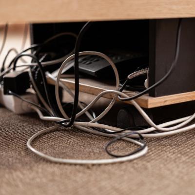 Riscurile folosirii necorespunzătoare a unor cabluri electrice 