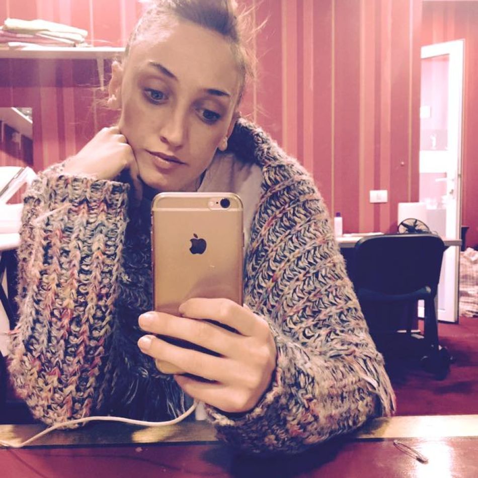 Ilona Brezoianu, în ipostaze tandre alături de iubit! Cine este bărbatul care i-a furat inima actriței?