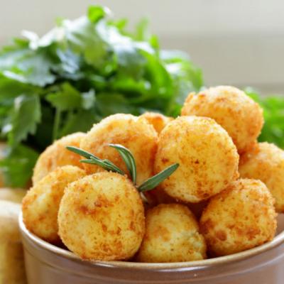 Bulete de branza: 5 retete ideale pentru sarbatori 