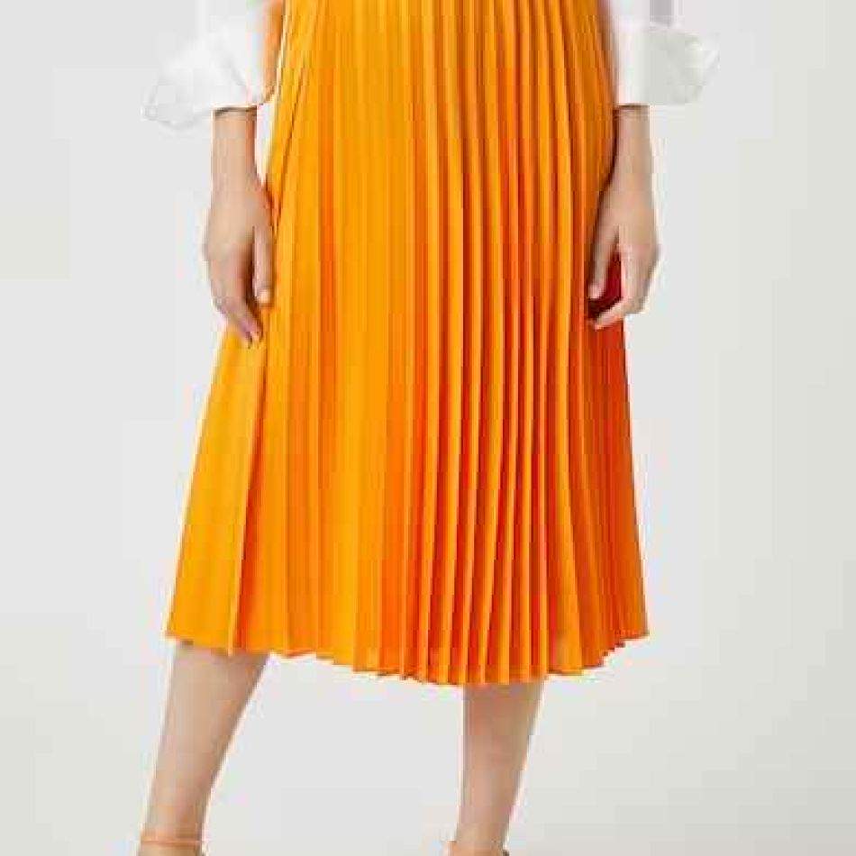 Reînnoiește-ți garderoba de primăvară cu cele mai frumoase fuste ale sezonului