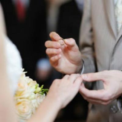 10 Mituri despre casatorie 	  