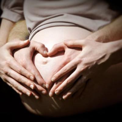 7 simptome jenante ale sarcinii pe care nimeni nu ti le spune