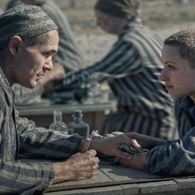 Primele detalii despre serialul original SkyShowtime, The Tattooist of Auschwitz