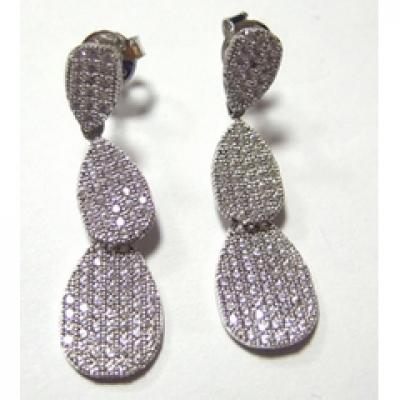 Cadou de la Craciun de la Oxette: un pandantiv cu noroc