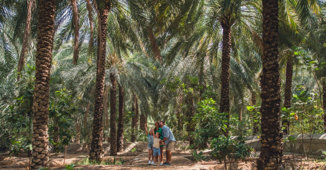 Cum să călătorești sustenabil în Ras Al Khaimah, emiratul naturii