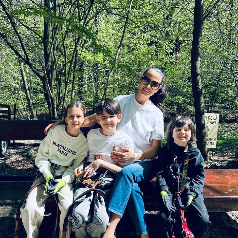 Anca Serea, îngrijorată pentru sănătatea fiului ei, Noah: Durere mare în piept și stomac…