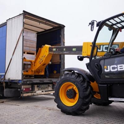 Provizii suplimentare UNICEF se îndreaptă spre Ucraina, în vreme ce numărul copiilor refugiați depășește un milion