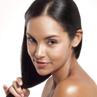 Cum sa folosesti ULEIUL DE COCOS pentru a preveni albirea, subtierea si caderea parului