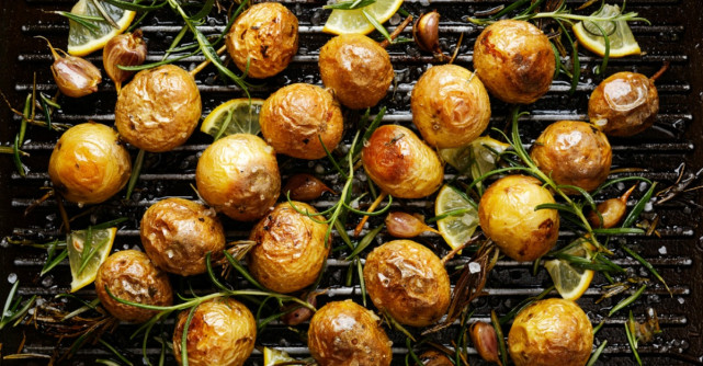 3 retete festive pentru masa de Craciun, preparate cu doar 3 ingrediente