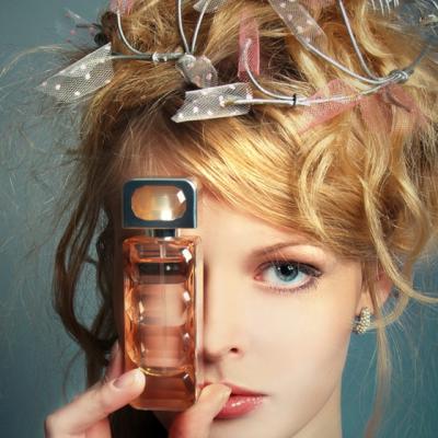 Invata sa iti creezi singura parfumul preferat