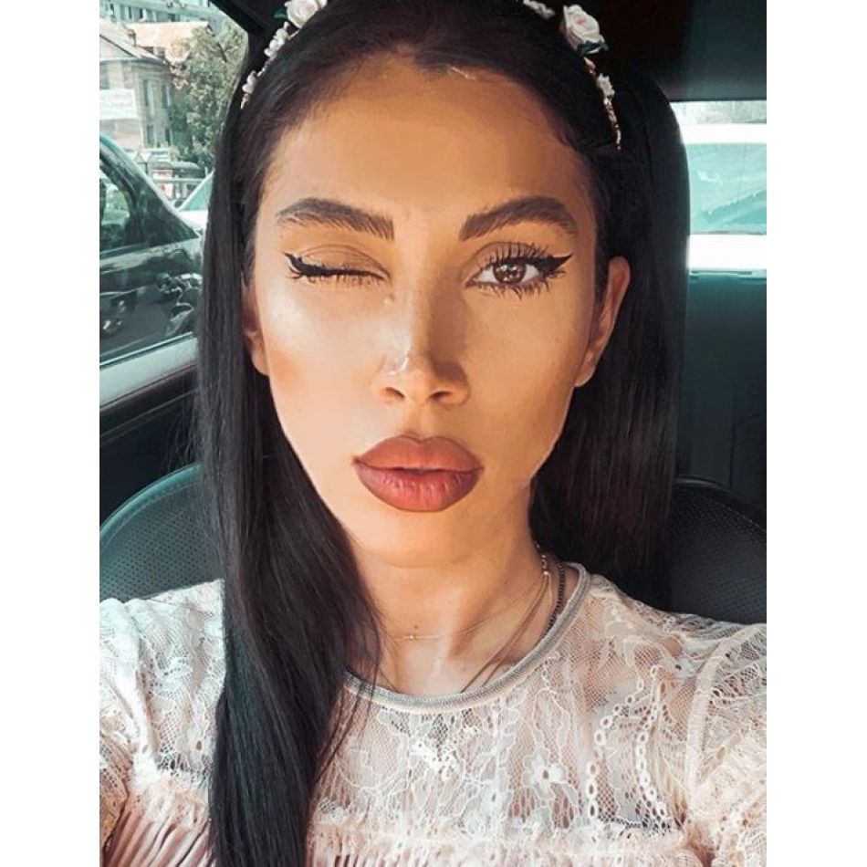 Raluca Pastramă în rolul de mamă de 3! Uite ce imagini a postat Ibrahim, soțul vedetei, cu micuța sa