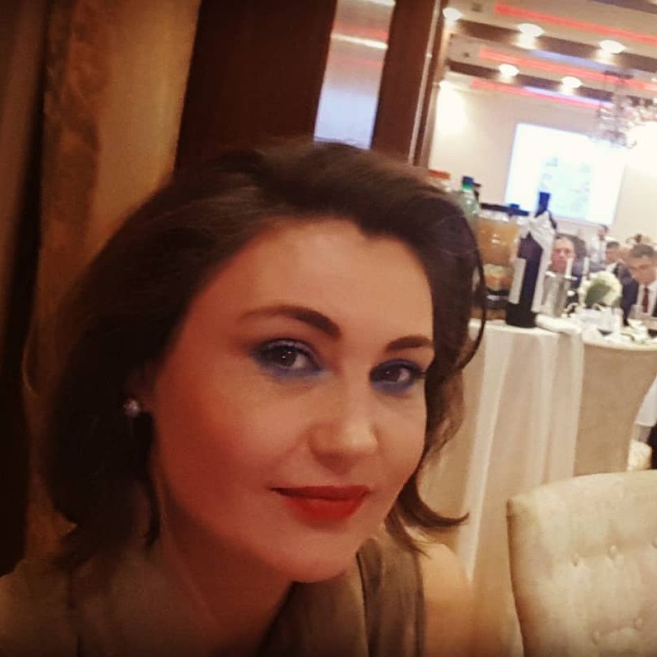 Daniela Nane, fericită alături de iubitul tinerel! În brațele cui a găst actrița fericirea, după divorțul de al doilea soț?