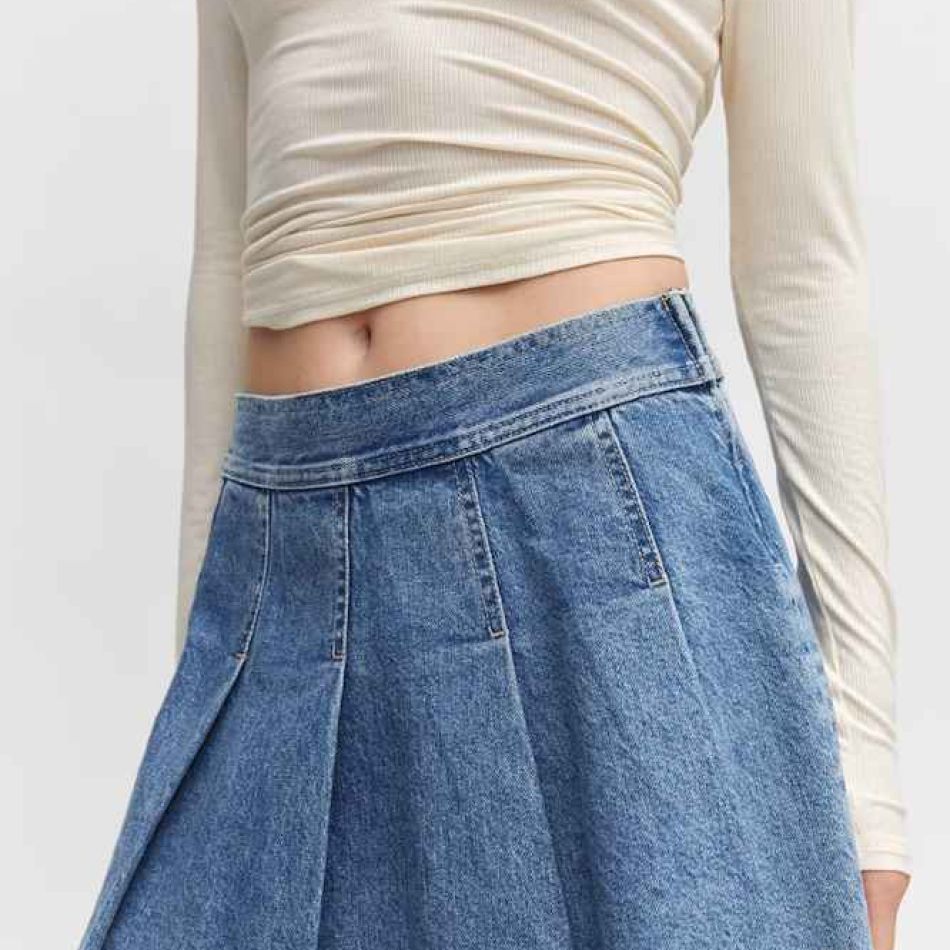 20 de piese din denim care să nu-ți lipsească din dulap în această primăvară