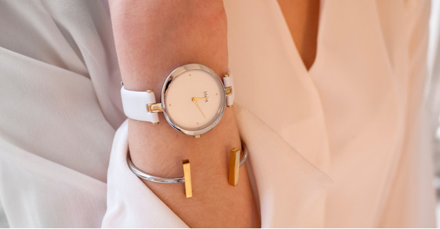 Ceasul-bijuterie este la modă în acest sezon: descoperă cele mai tari modele și combinații