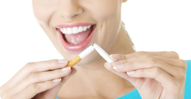 7 Tratamente naturiste care te LASA de FUMAT