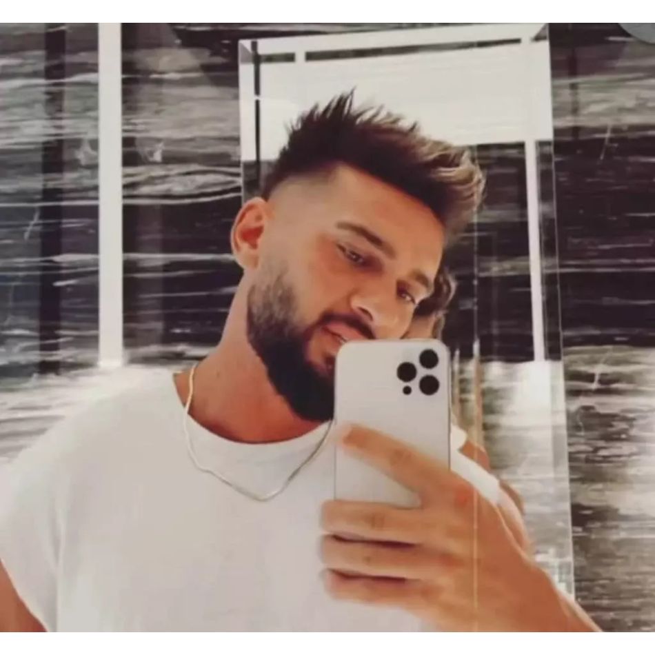 Întâmplarea penibilă prin care a trecut Dorian Popa într-un local din Paris! Nu a avut bani să plătească și și-a lăsat lanțul