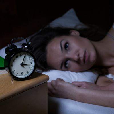 Cum poti scapa de insomnie? Cauze, simptome si tratarea acestei tulburari