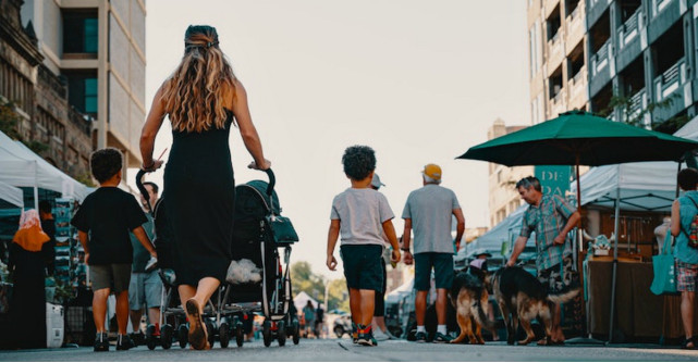 Cum să trăiești mai bine când ai o familie numeroasă