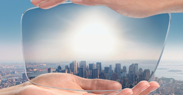 Crizal Transitions VII: lentilele care controleaza lumina