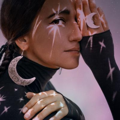 Oda femeii fenomenale. De citit și de dat mai departe