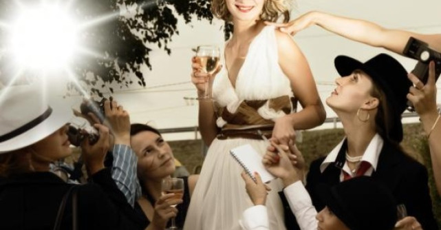 Gwyneth Paltrow, o mamica la costum de tatic